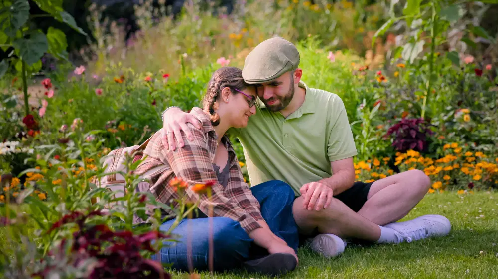 LOVE ON THE SPECTRUM