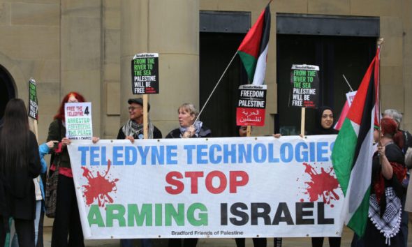 Demonstration at court in support of Teledyne 4 in Bradford