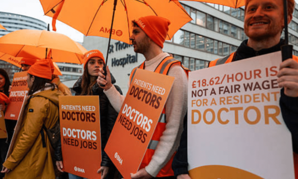 Labour continues to play chicken with resident doctors