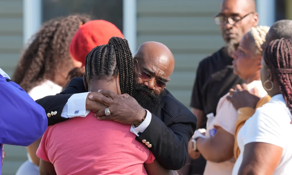 Police Reveal Details About Louisiana Man Who Shot Wife, Their 7 Children, Another Woman & Child (UPDATE) Shamar Elkins