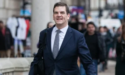 Keir Starmer Sacks Foreign Office Permanent Secretary Over Mandelson Vetting Row