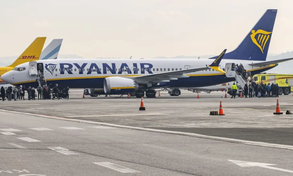 Unruly Ryanair passenger jailed after forcing pilot to abort landing