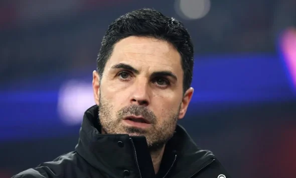 Chelsea TV presenter claims Arsenal 'are not on the same level' as Champions League rival | Football