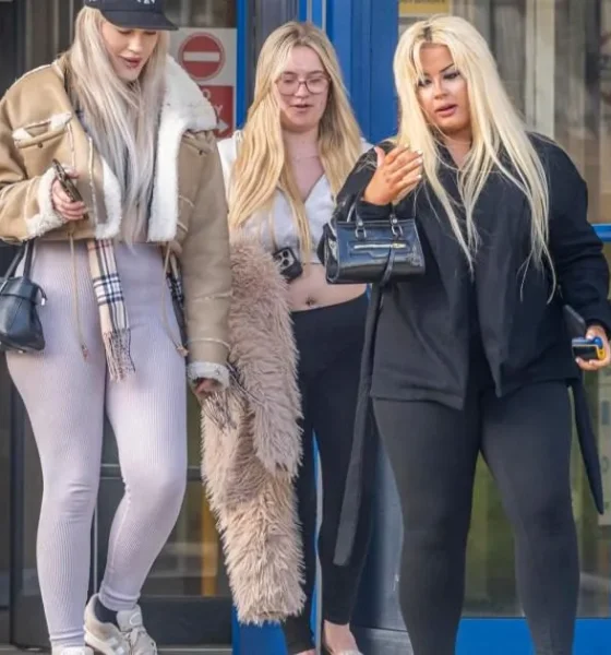 Drunk women who left 'trail of destruction' at hotel banned from every UK pub | News UK