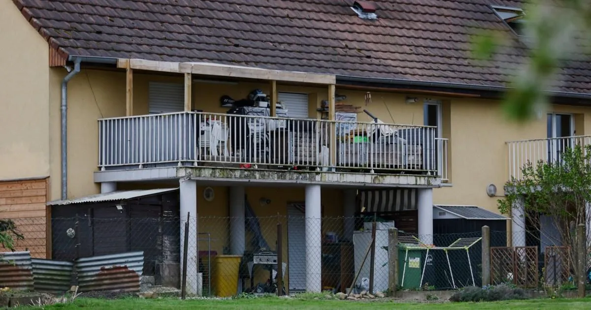 Child, 9, locked in seated position in father's van for years 'unable to walk' | News World