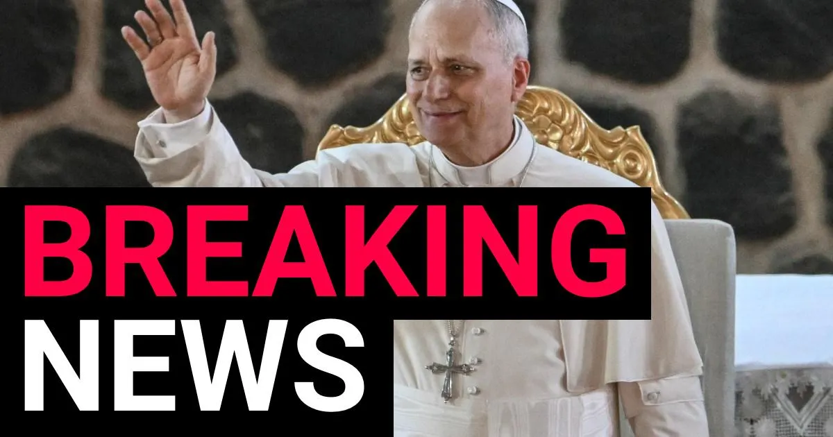 Pope Leo warns 'tyrants are ravaging the world' in war of words with Trump | News Weird