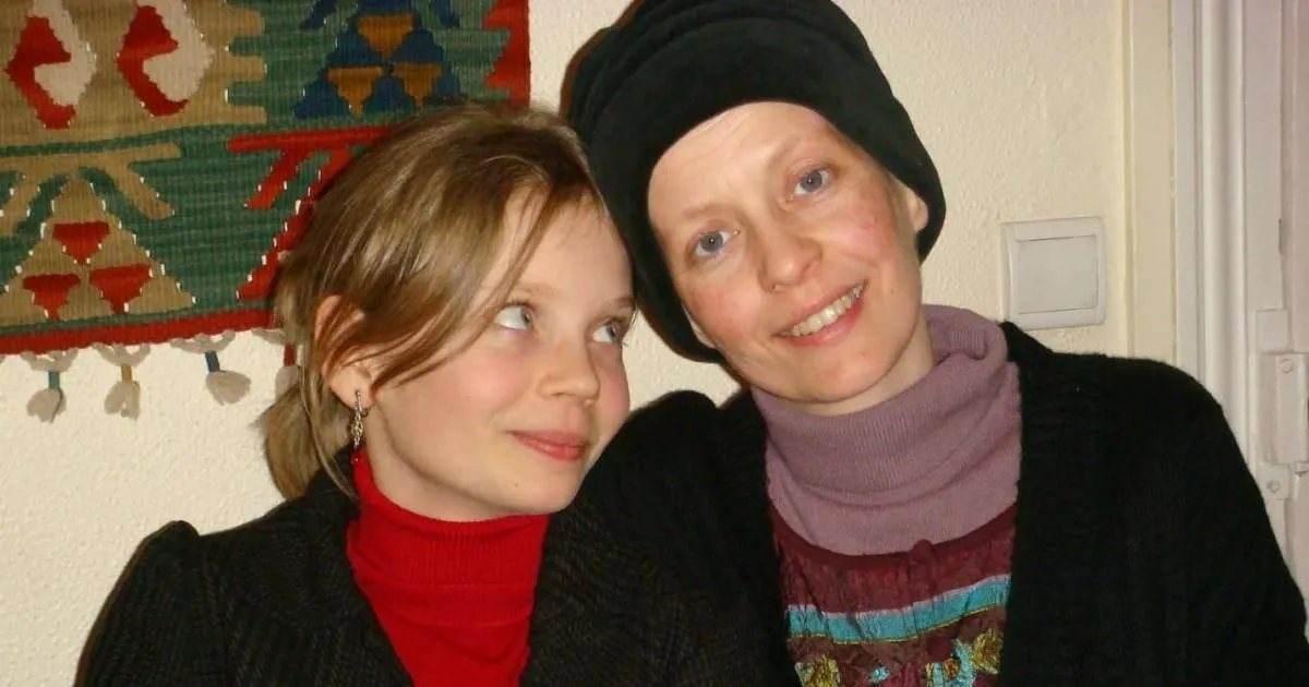 I lost my mum to cancer as a child - the guilt was overwhelming