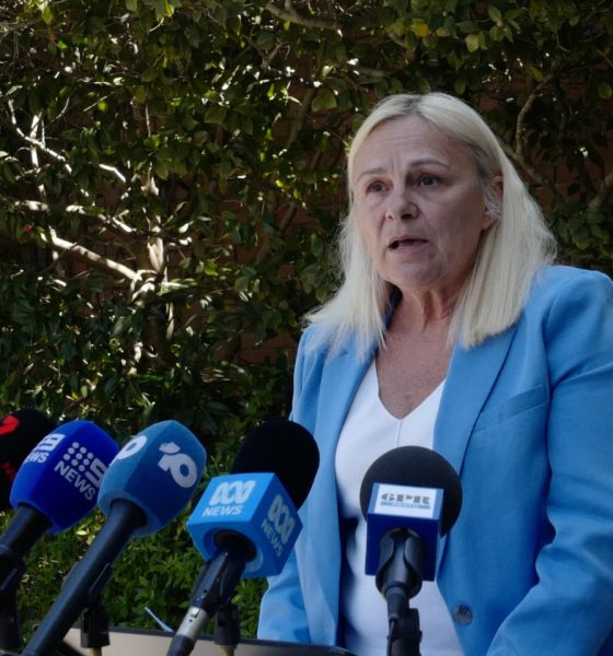 Schools to get $2.1b in pre-budget splash