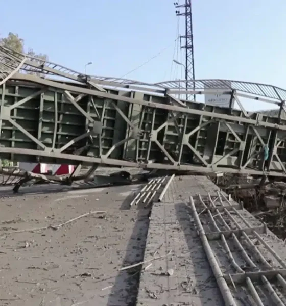 Israel is cutting off Southern Lebanon as we speak