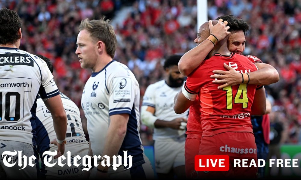 Toulouse play rugby from the gods to demolish Bristol