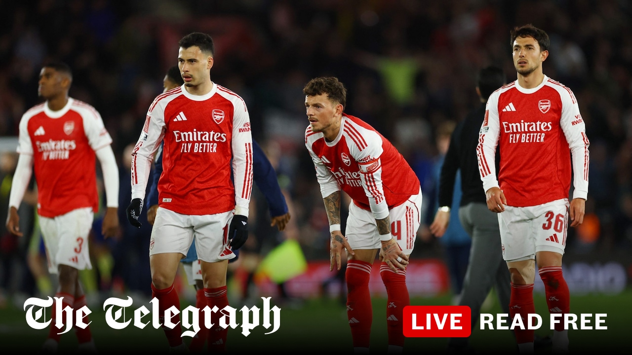 Arsenal must wake up or there will be nothing to celebrate this season