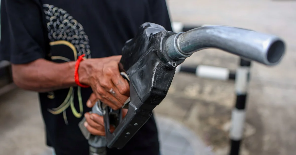 Thailand Confiscates 100,000 Litres of Diesel Linked to Malaysian Firm in Sadao