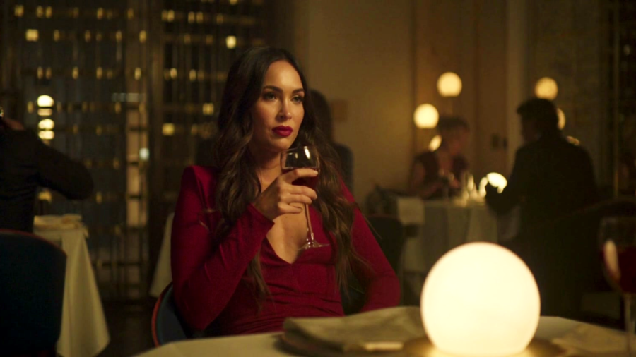 Megan Fox Is Beyond Brutal In Perfect, Extremely R-Rated Netflix Thriller