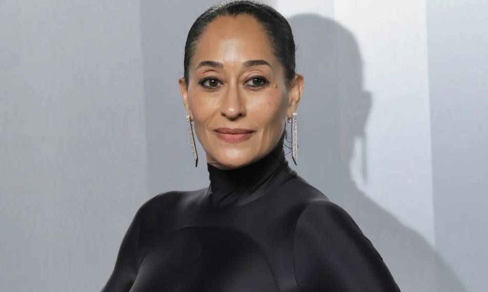 Been Tea! Tracee Ellis Ross Has Fans Saying She's Snatched And Serving In Latest Video (WATCH)