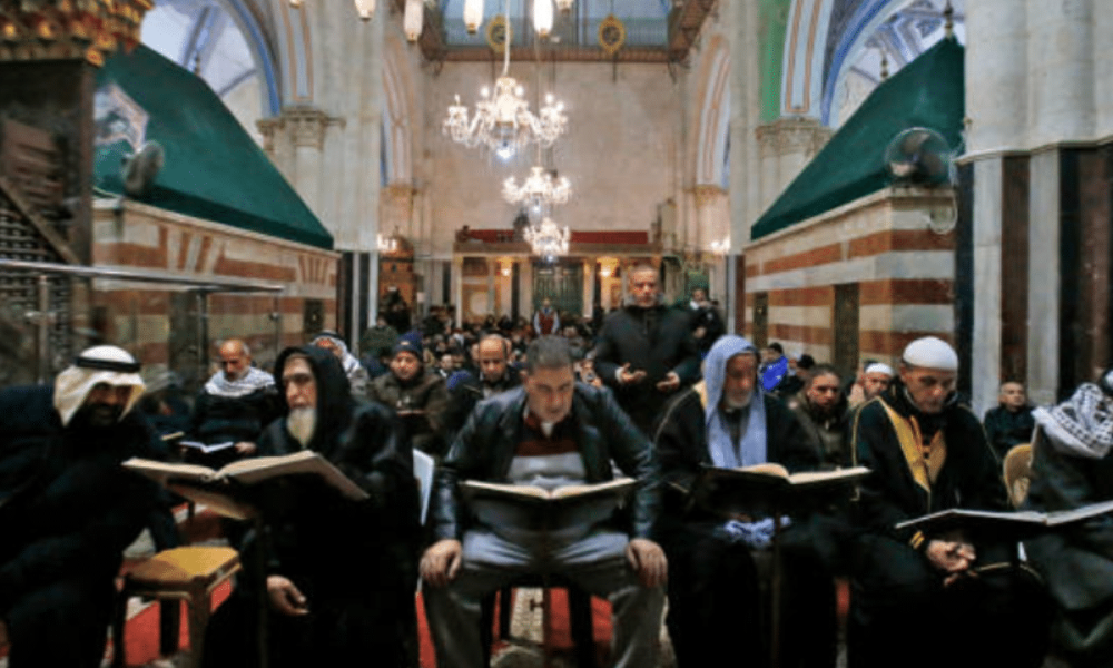 Israel further tightens restrictions on West Bank mosque