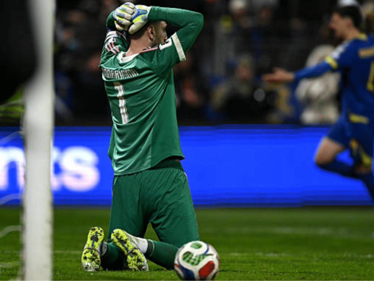 Italy hold out distant hope of World Cup place