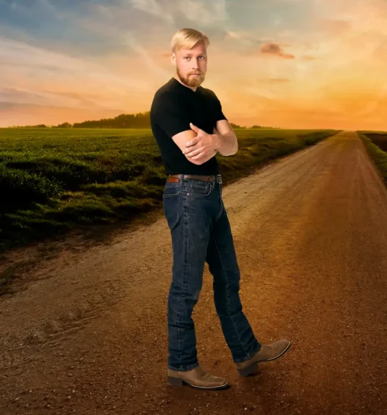 Welcome to Plathville Ethan Gets Icy Reception From Ex Teegan After Surprising Her in Minnesota TLC Still