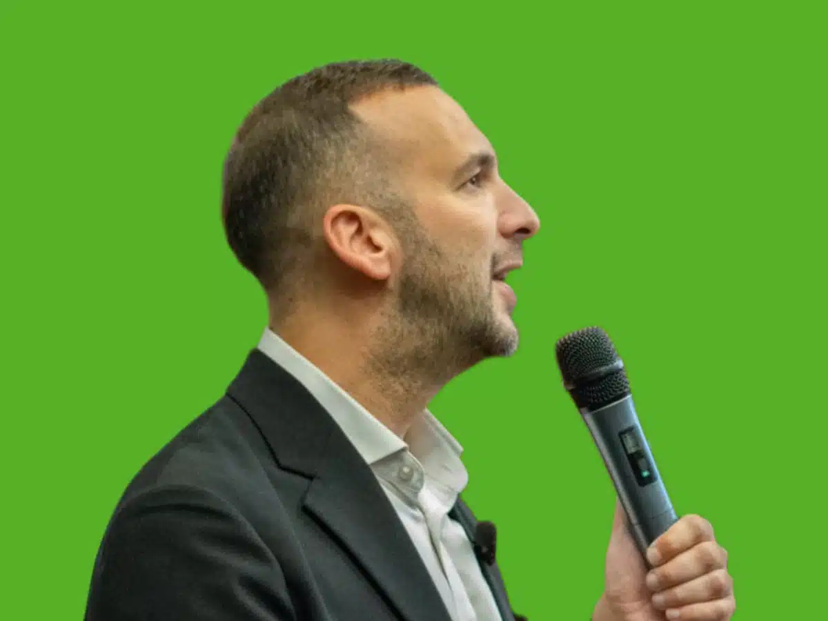 Zionism is Racism motion failed but will Polanski capitulate?