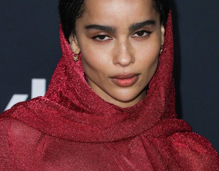 Zoë Kravitz at 6th Annual InStyle Awards 2021