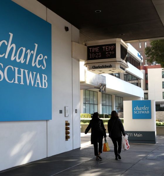 Schwab plans spot crypto trading launch in first half of 2026, starting with BTC, ETH