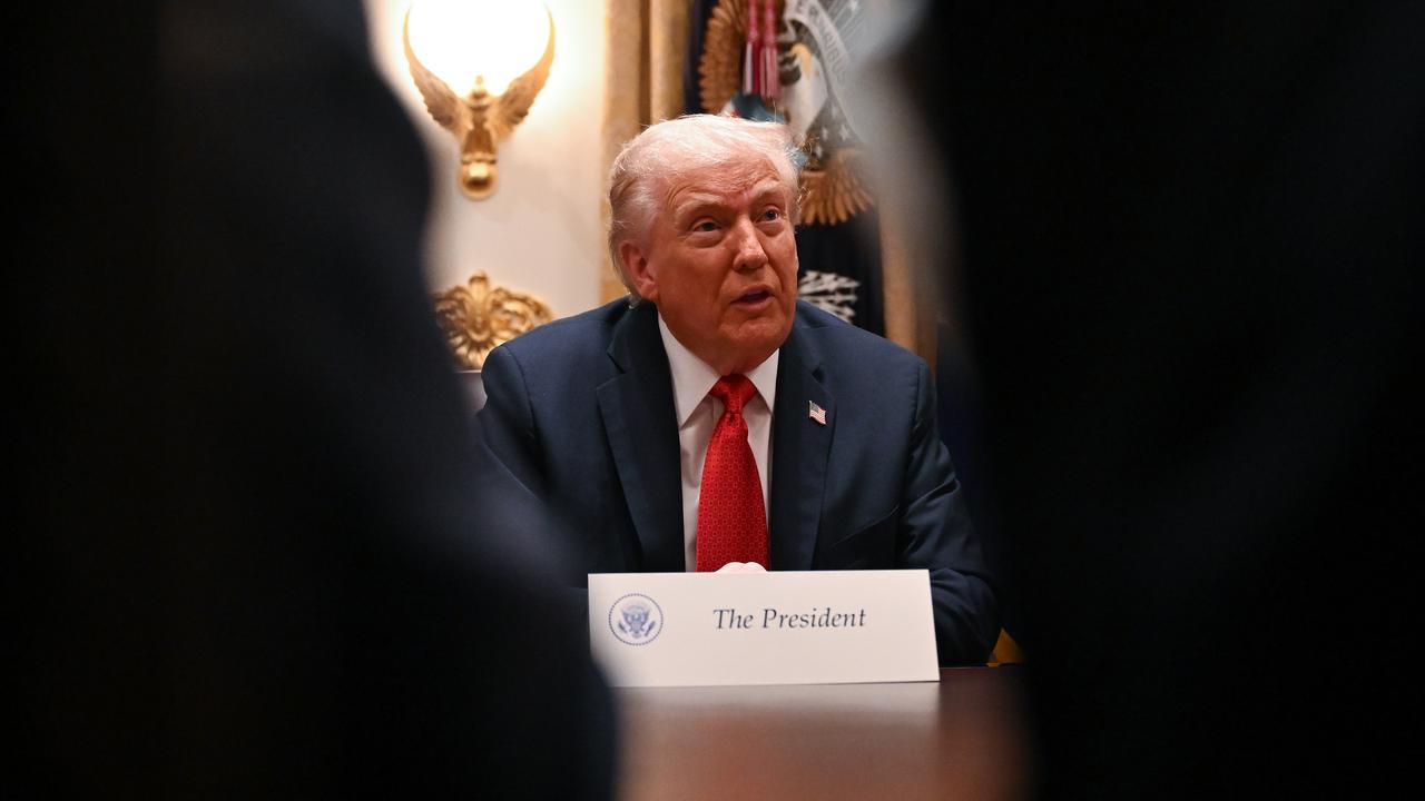 Aussie shares pare early gains as Iran deadline looms