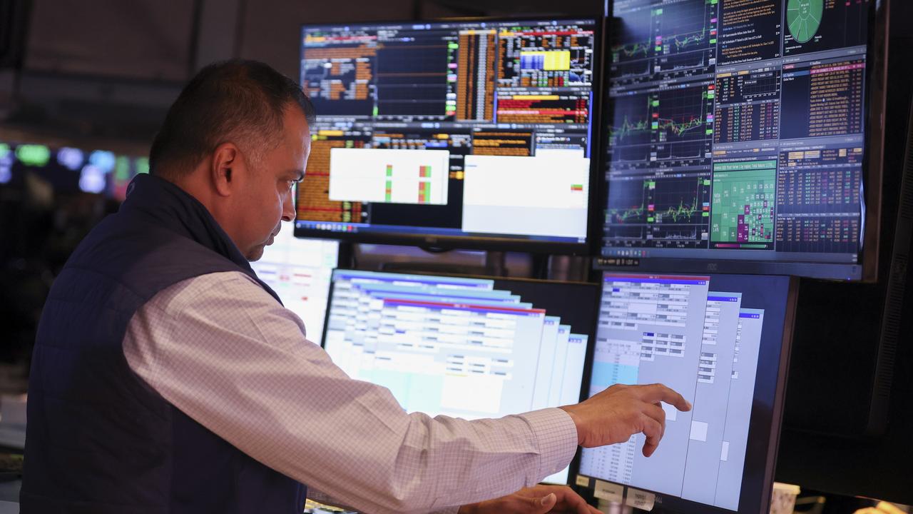 Wall St ends mixed as investors parse Iran negotiations