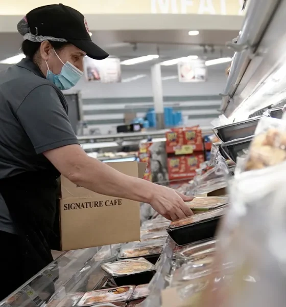 Albertsons cuts more stores, jobs as fallout from failed Kroger merger deepens