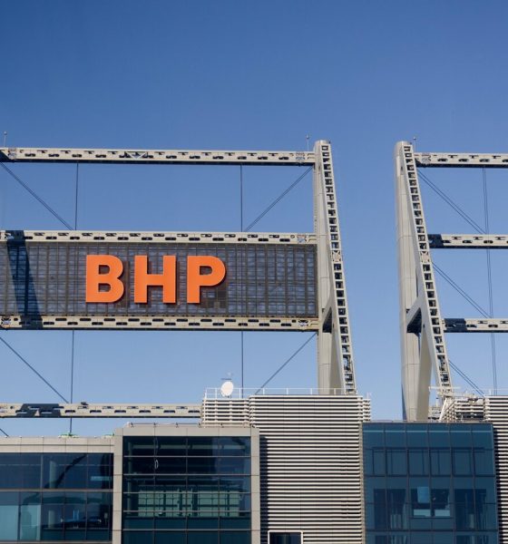 China lifts BHP iron ore bans after executive visit
