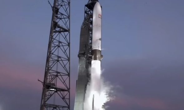 Blue Origin New Glenn Launches AST SpaceMobile BlueBird 7 Satellite