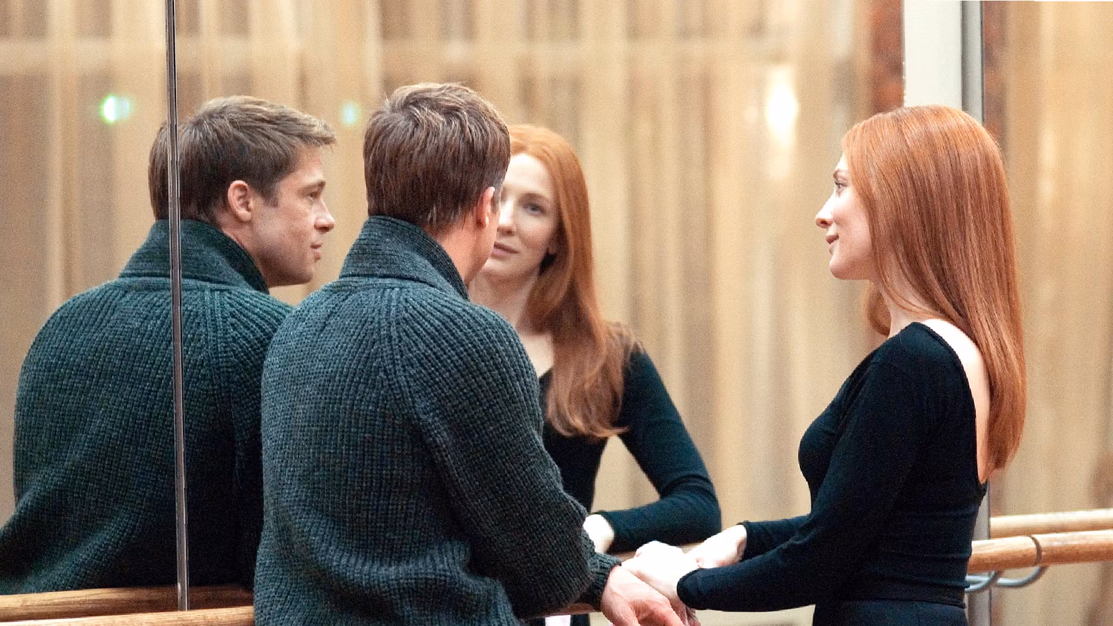 Daisy (Cate Blanchett) looking at Benjamin Button (Brad Pitt) in 'The Curious Case of Benjamin Button'.