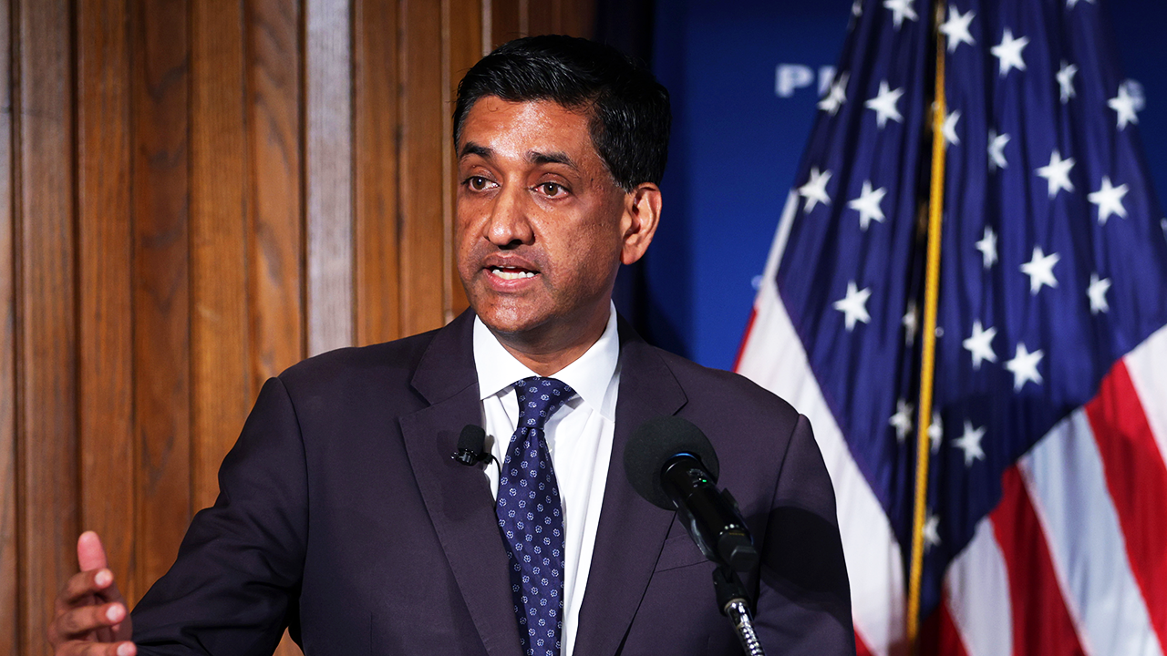 Rep. Ro Khanna says US should halt oil exports to lower gas prices at home