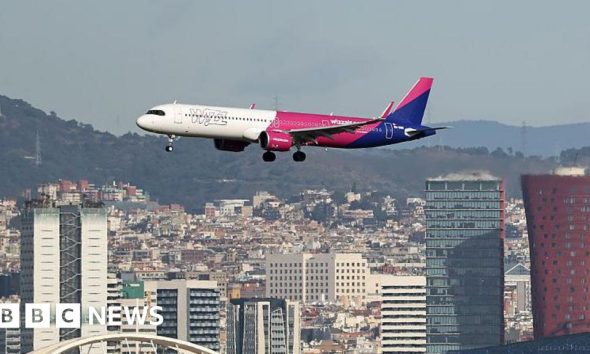 European flight prices are falling in short term, Wizz Air boss says