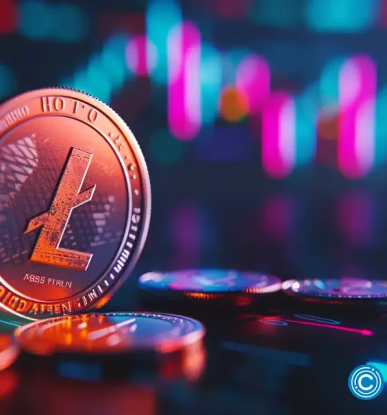 Litecoin rewrites chain history after privacy exploit