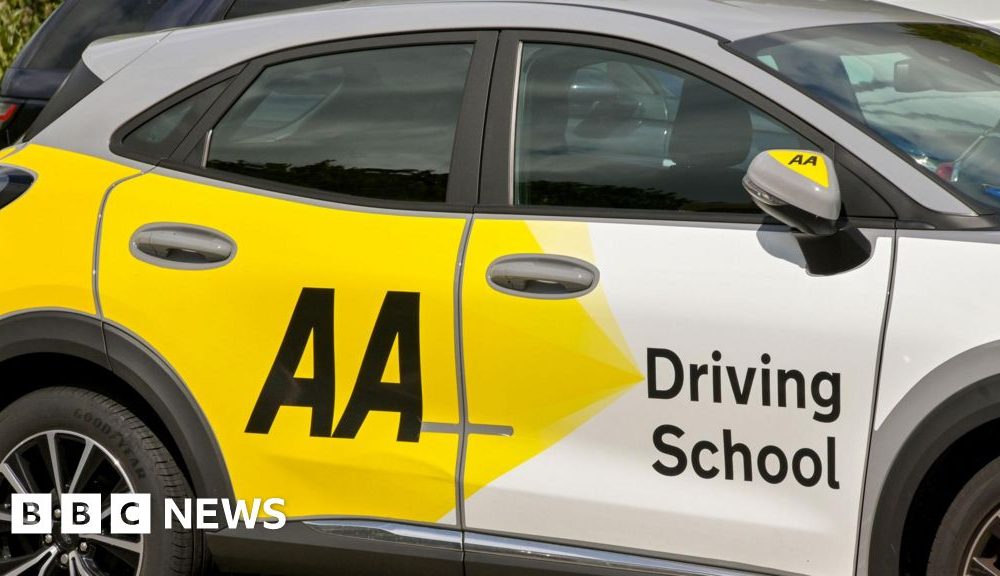 AA and BSM ordered to refund learner drivers for hidden fees