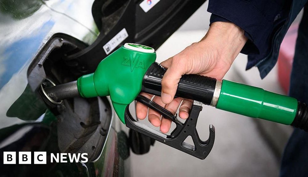 Oil prices jump as Strait of Hormuz tensions escalate