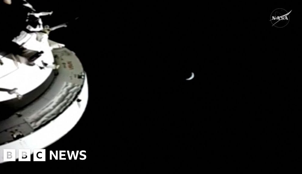 Artemis II mission loses contact with Earth for 40 minutes