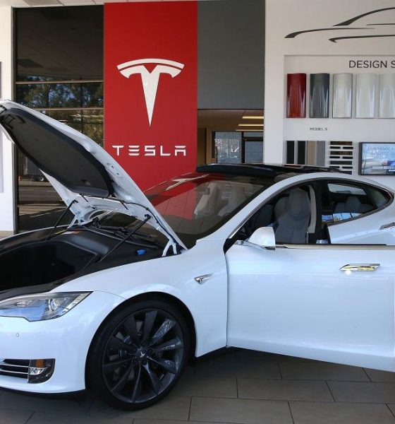 Electronic Car Maker Telsa Reports Quarterly Earnings