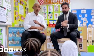 Obama and Mamdani sing with children in New York