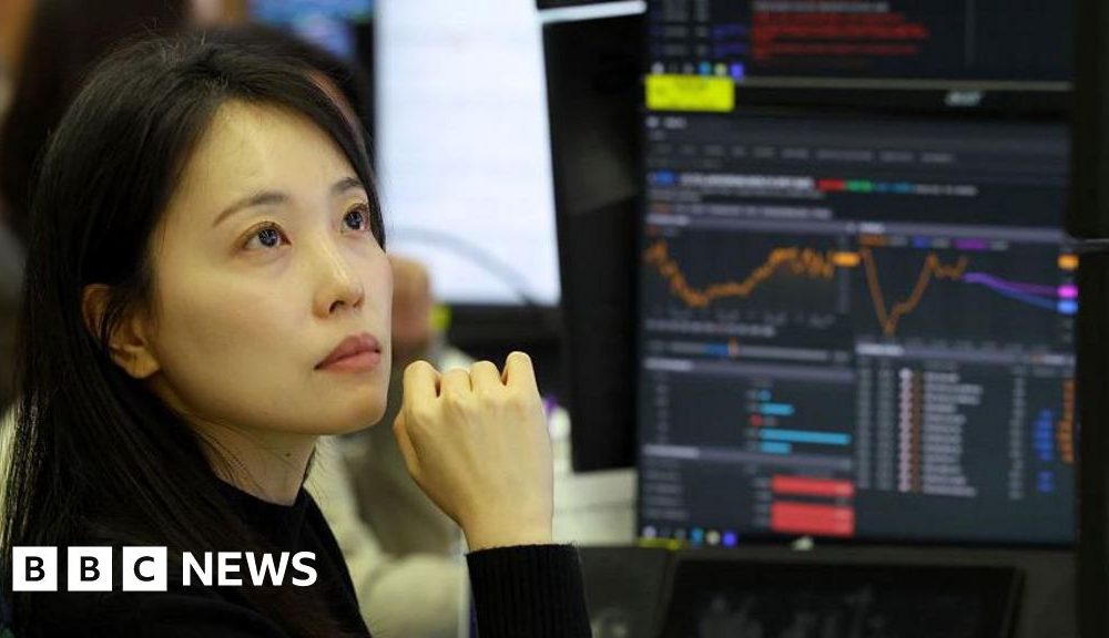 Oil briefly falls below $100 and shares jump on Trump Iran war pledge