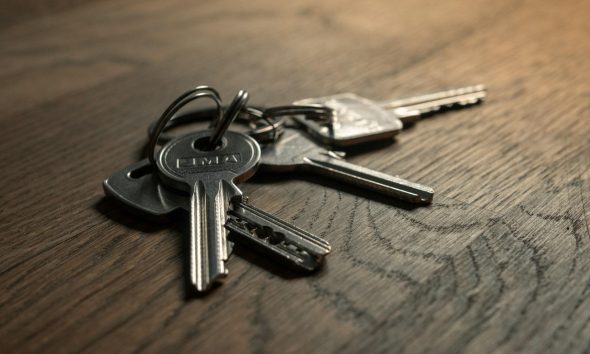 One person holds the keys to $200 million of a project’s crypto. His co-founder says that has to end