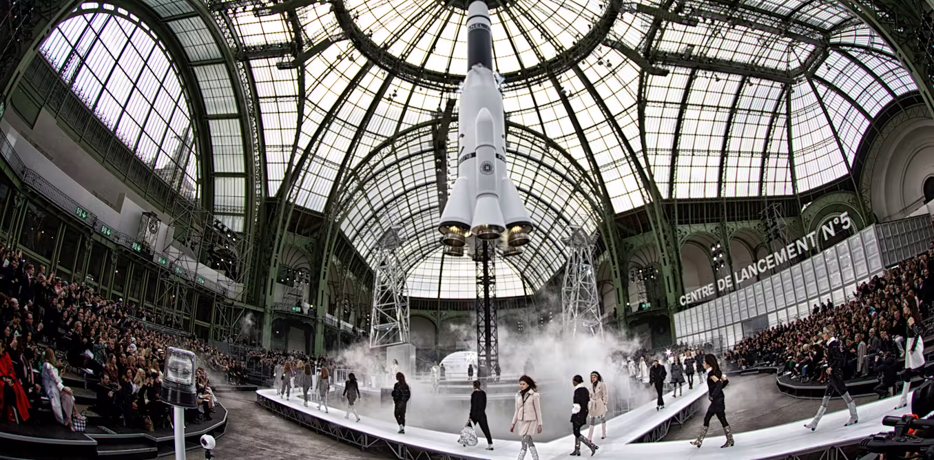 The Art of the Fashion Show reveals a spectacular 125 years of runway history