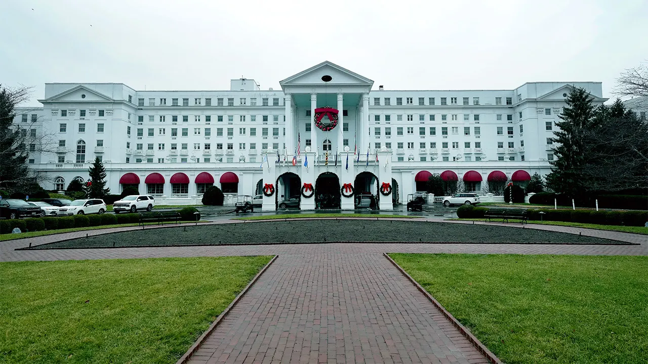 Justice family sues to block Greenbrier takeover amid debt fight
