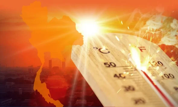Thailand Struggles with Scorching Heat and Thick Pollution Haze