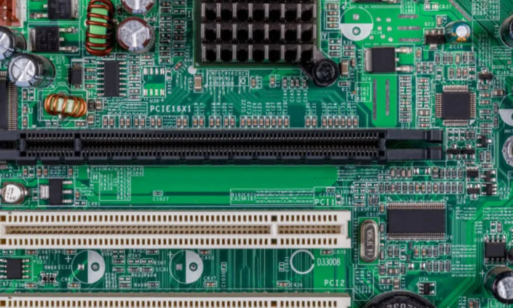 TTM Technologies: The AI Bottleneck Story Is Fully Valued, Earnings Preview (Rating Downgrade)