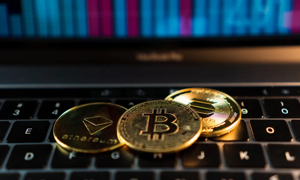 Exploring Digital Equity With These 3 Stocks