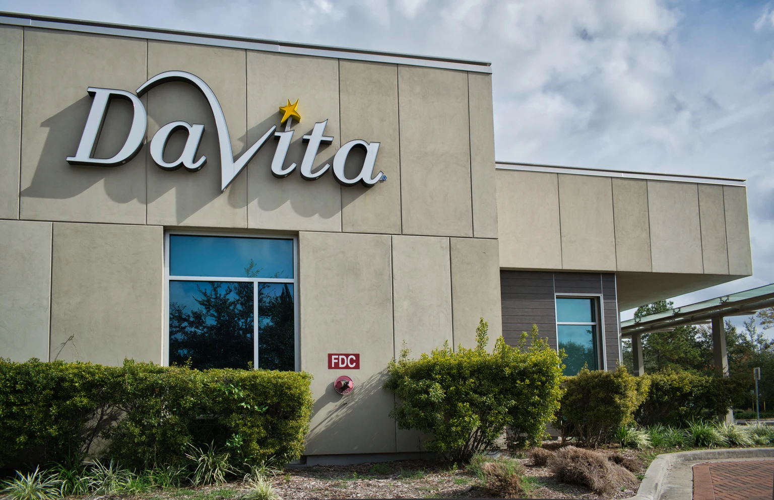 DaVita: Further Upside Is Trickier (Rating Downgrade)
