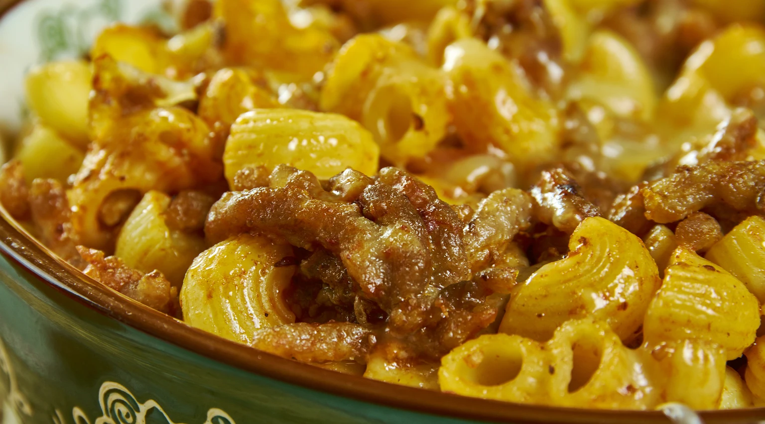 Marzetti: Volume Growth Nascent, Clear Underweight