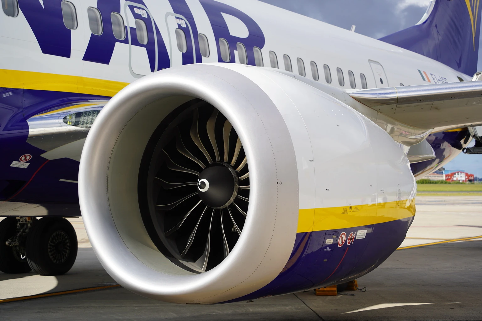 Willis Lease Finance: Engine Leasing Strength Supports Strong Buy Rating (Upgrade) (WLFC)