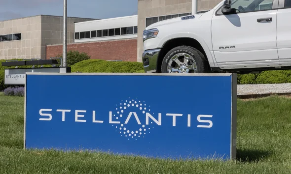 Stellantis (STLA): Early Signs Of Turnaround With Product Momentum And Regulatory Relief