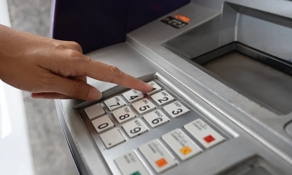 Nomura: IB Could Recover In Ebullient Q1, Macquarie Integration Costs Will Pass